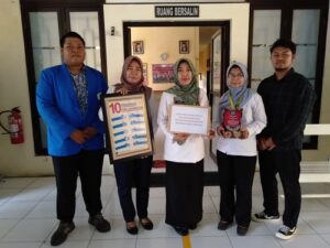 Read more about the article Mahasiswa FK Unimus membantu memperlancar alur pelayanan Puskesmas