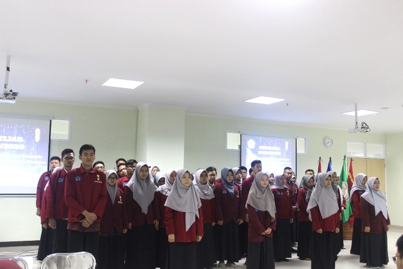 Read more about the article Serah Terima Jabatan Pimpinan Komisariat Ikatan Mahasiswa Muhammadiyah Kedokteran Universitas Muhammadiyah Semarang Periode 2019/2020